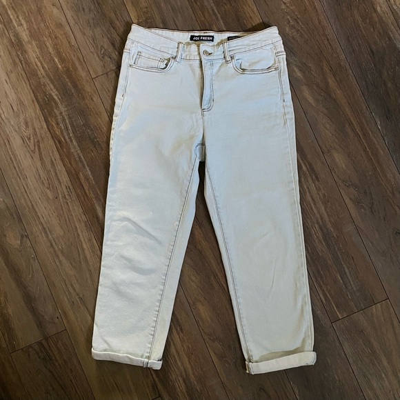JOE FRESH High-Waisted Jeans - Picture 3 of 3